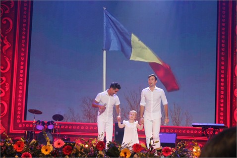 Дуэт Самир и Макс Завидия представили Молдову на международном фестивале