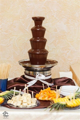 Шоколадный фонтан в подарок от "ChocoSmile" 