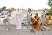 Живые статуи и песочная анимация от праздничного агентства 