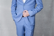 Небесно-голубой костюм от салона 