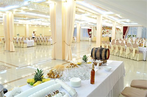 Oferta de Crăciun de la restaurantul Ineluş!