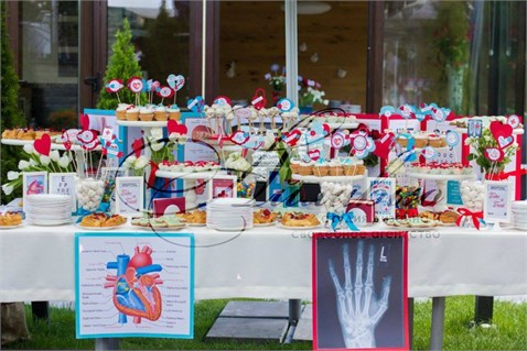 Agenția "I Love You" — Candy Bar în stil medical 