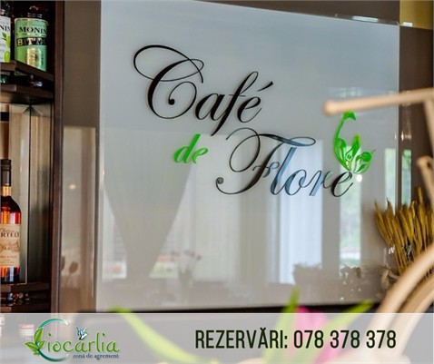 Cele mai frumoase evenimente se petrec în restaurantul "Cafe de Flore"!