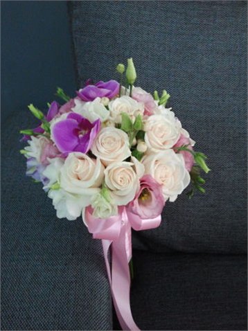 Super oferta de la salonul "Flowers City"!