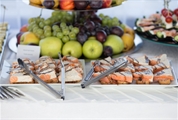 Serviciul de catering de la restuarantul 