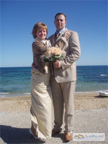 eu, sotul si nunta noastra in Spania